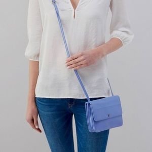 NWT HOBO Jill wallet crossbody purse periwinkle blue